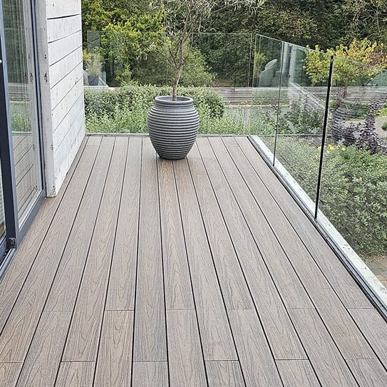 Composite-decking-Gurnard